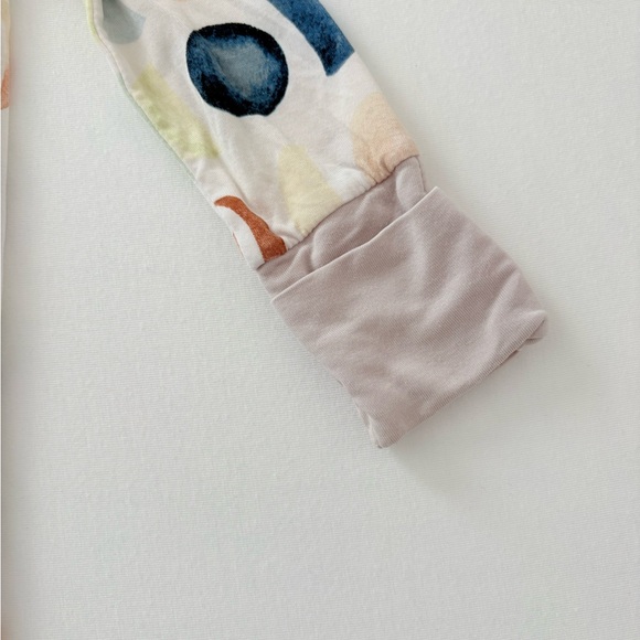 EUC Little Sleepies Luna Neutral Zippy - Picture 5 of 8